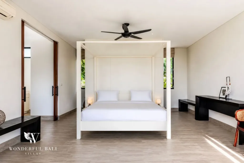 4BR villa for rent in Babakan, Canggu — bedroom, four poster bed