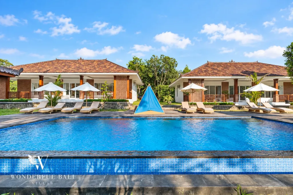 2BR villa for rent in Kaba-Kaba, Bali — pool, the shared swimming pool in the estate grounds