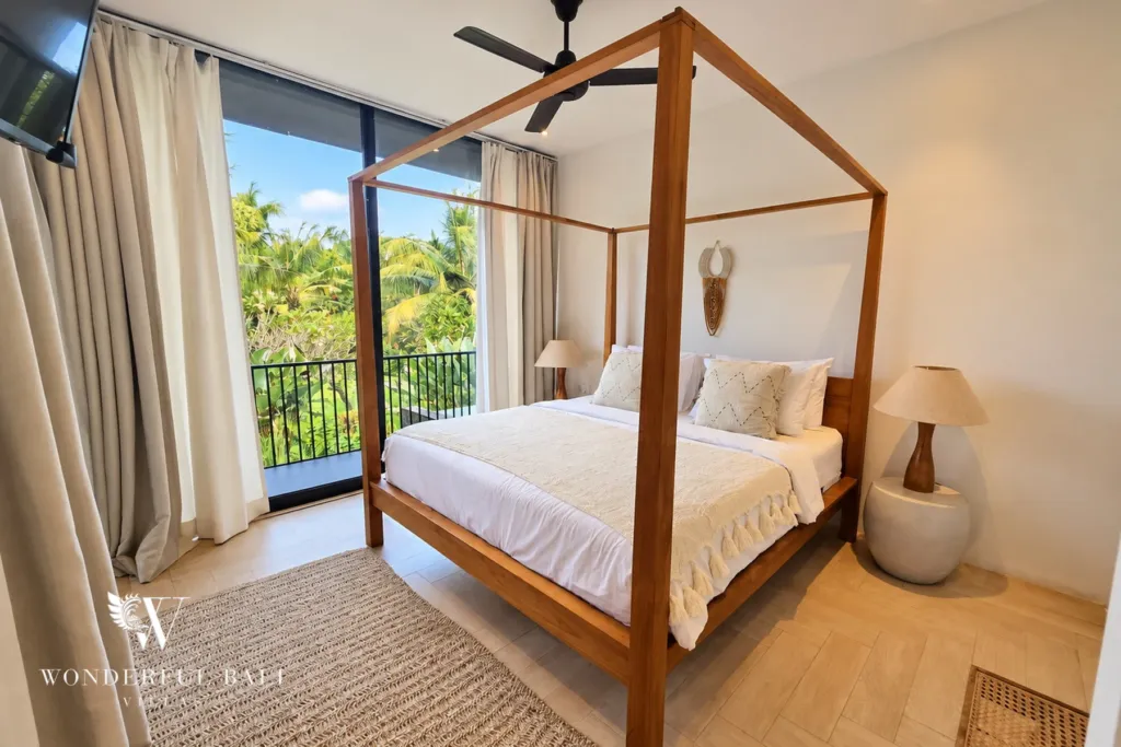 4BR villa for rent in Berawa, Canggu — bedroom, the canopy bedroom from the balcony side