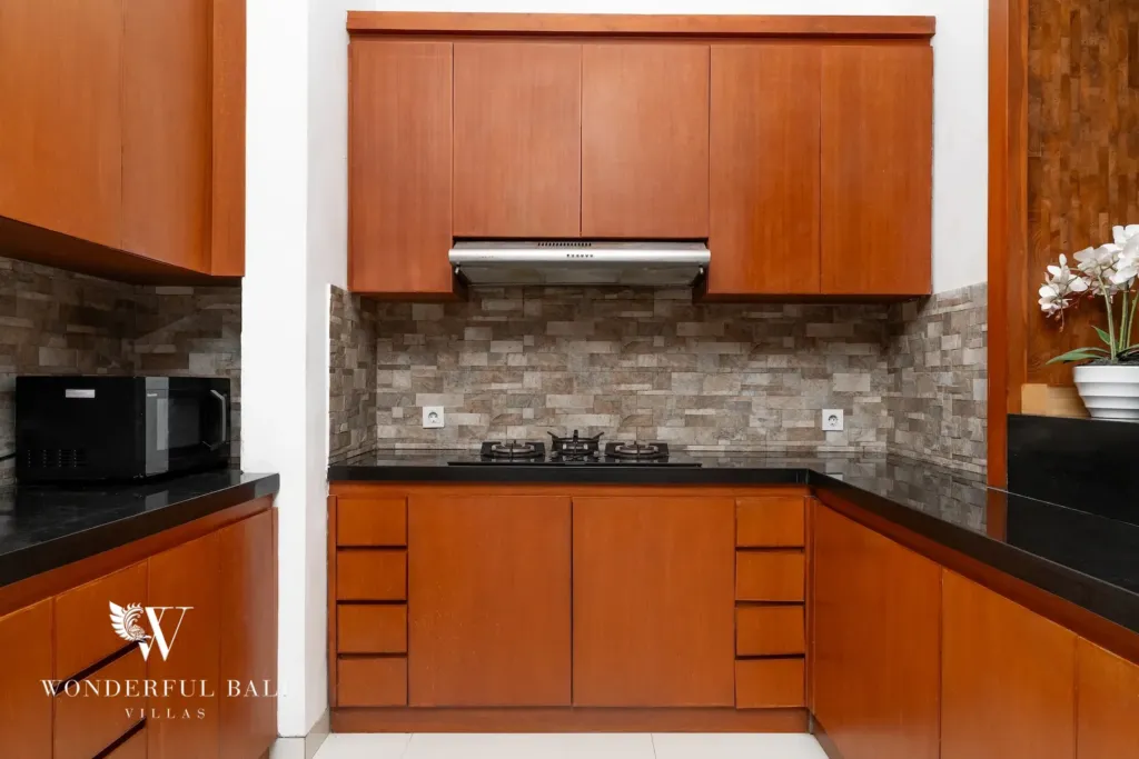 3BR villa for rent in Batu Belig, Seminyak — kitchen, gas hob