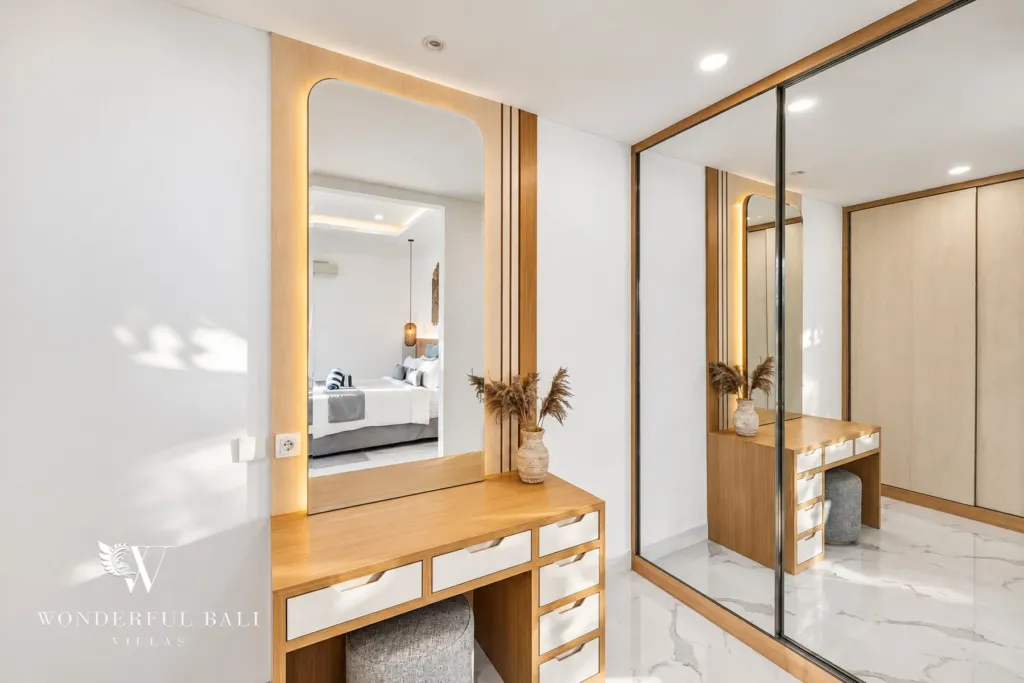 2BR villa for rent in Kaba-Kaba, Bali — bedroom, built-in wardrobe in the bedroom
