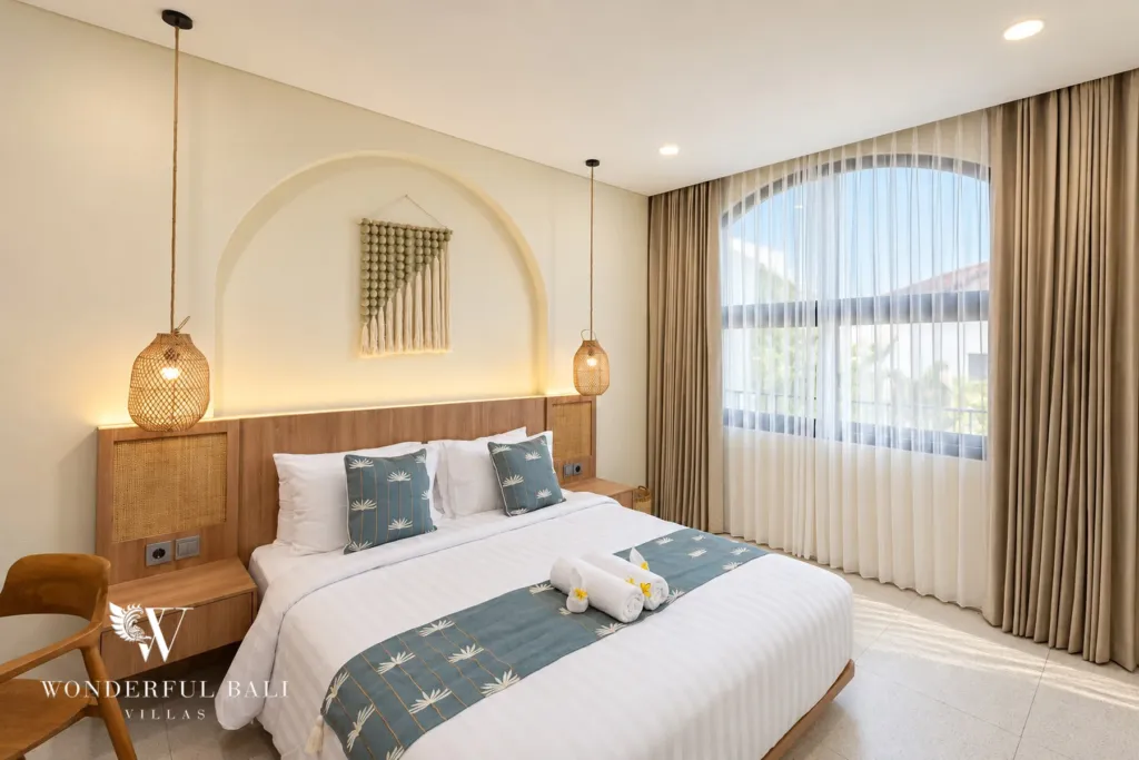 3BR villa for rent in Berawa, Canggu — bedroom, bedroom with rattan pendants either side of the bed