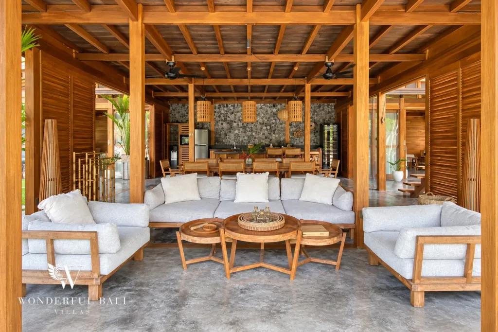 3BR villa Seseh, Canggu — open-plan living room in teak