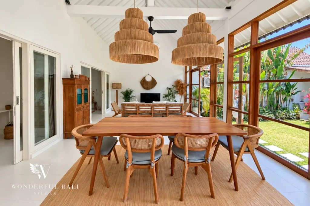 2BR villa Berawa, Canggu — dining area