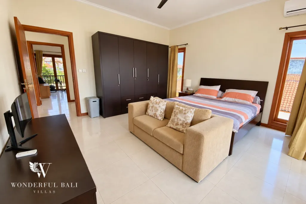 3BR villa for rent in Sanur — bedroom with desk and large wardrobe