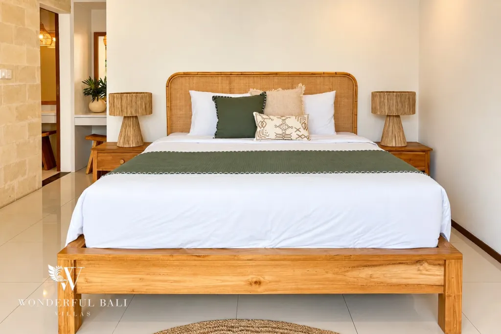 3BR villa Berawa, Canggu — bedroom with king-size bed