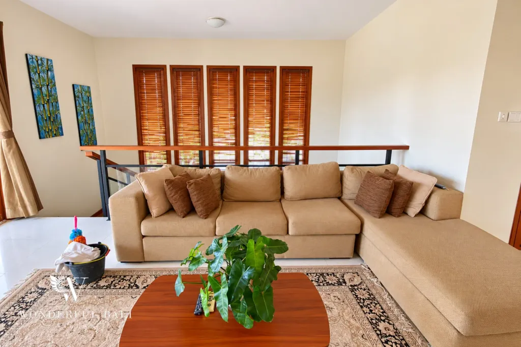 3BR villa for rent in Sanur — gallery lounge overlooking the living room