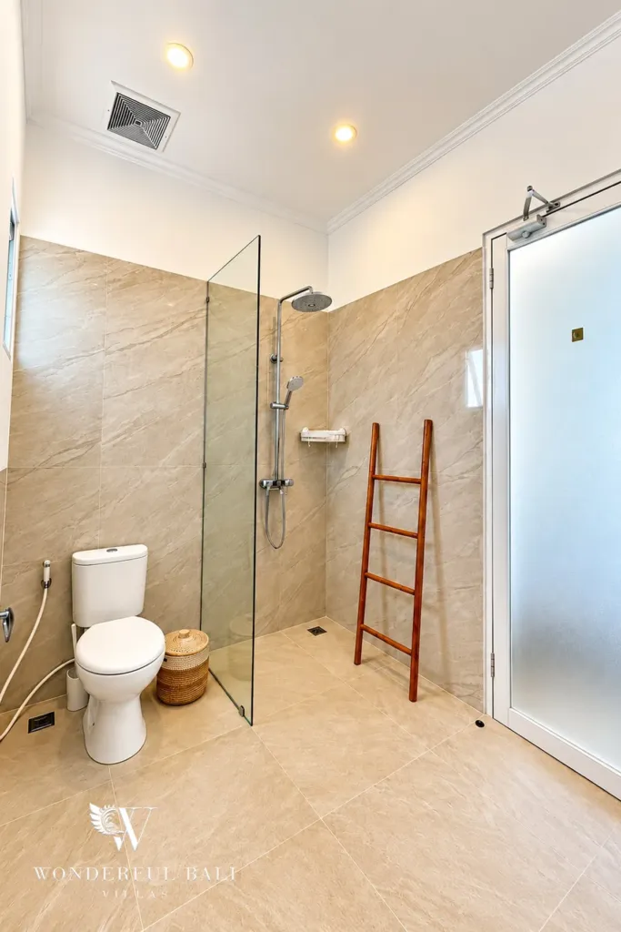 3BR villa for rent in Padonan — walk-in rain shower with glass screen