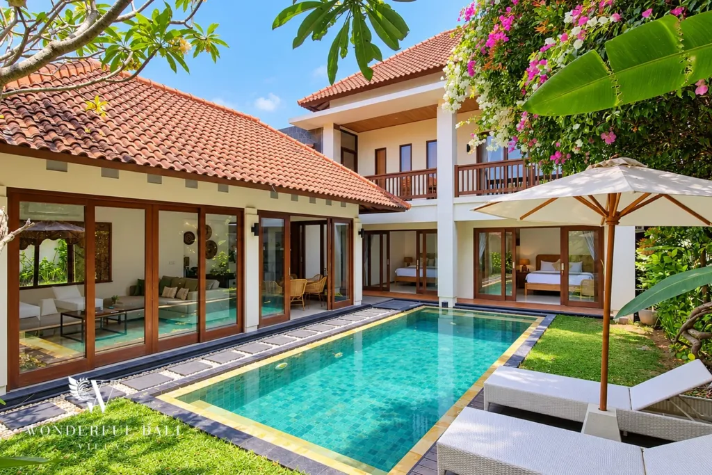 3BR villa Berawa, Canggu — pool and villa