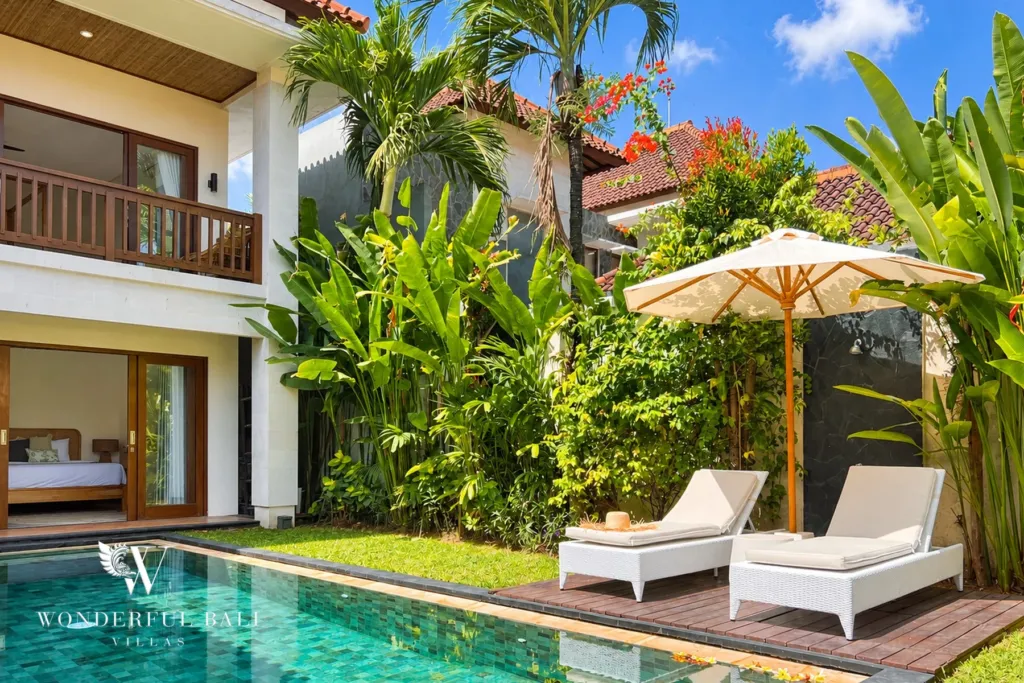 3BR villa Berawa, Canggu — pool and palm garden