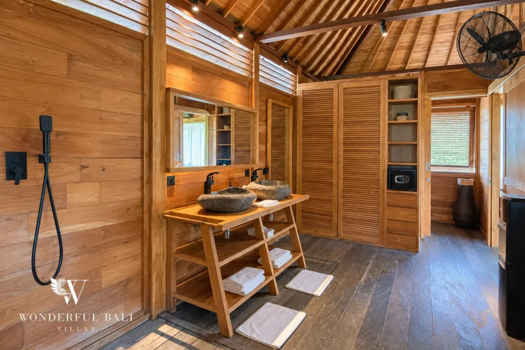 3BR villa Seseh, Canggu — upstairs bathroom shower