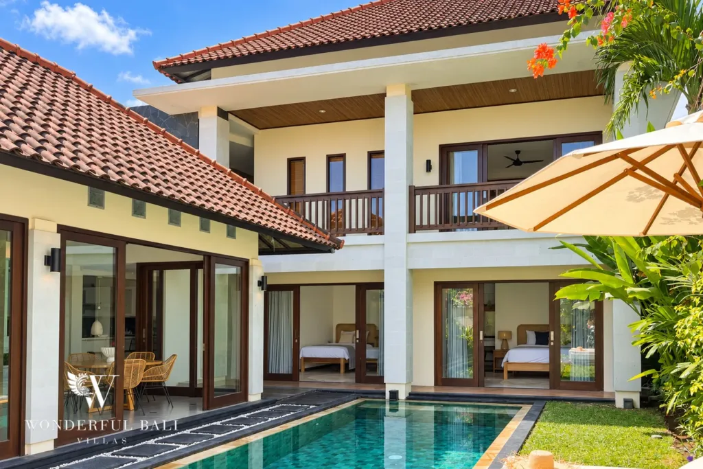 3BR villa Berawa, Canggu — villa courtyard and pool