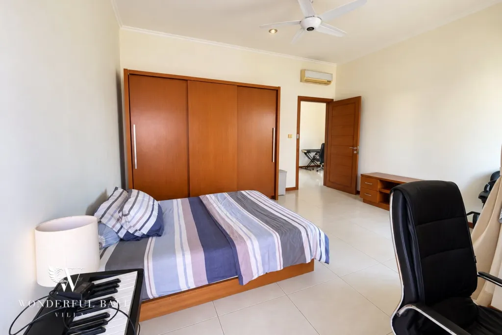 3BR villa for rent in Sanur — bedroom with fitted wardrobe