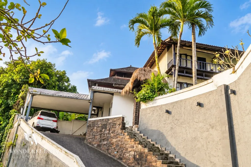 3BR villa for rent in Tabanan — private driveway with covered car parking