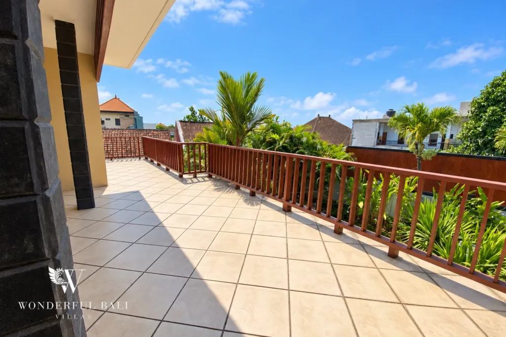 3BR villa for rent in Sanur — large upstairs terrace
