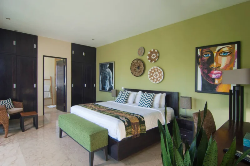 Master bedroom with en-suite bathroom.