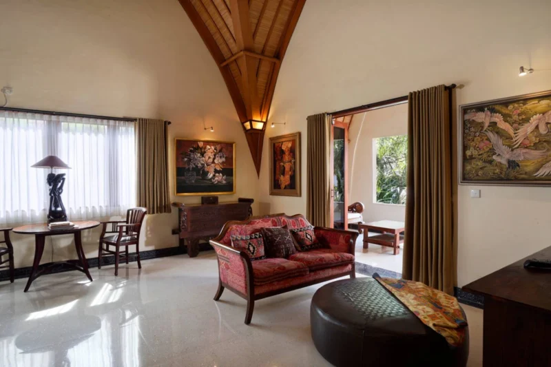 seating area in the bedroom upstairs and balcony